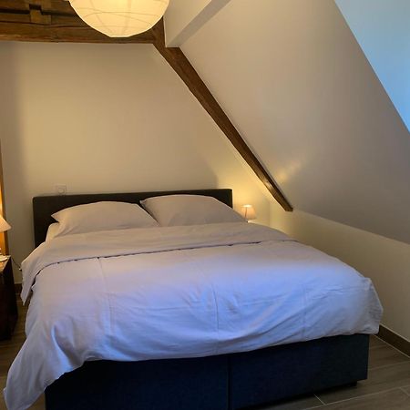 Le Clocher " Sous Les Combles" Parking Gratuit Beblenheim Exteriör bild