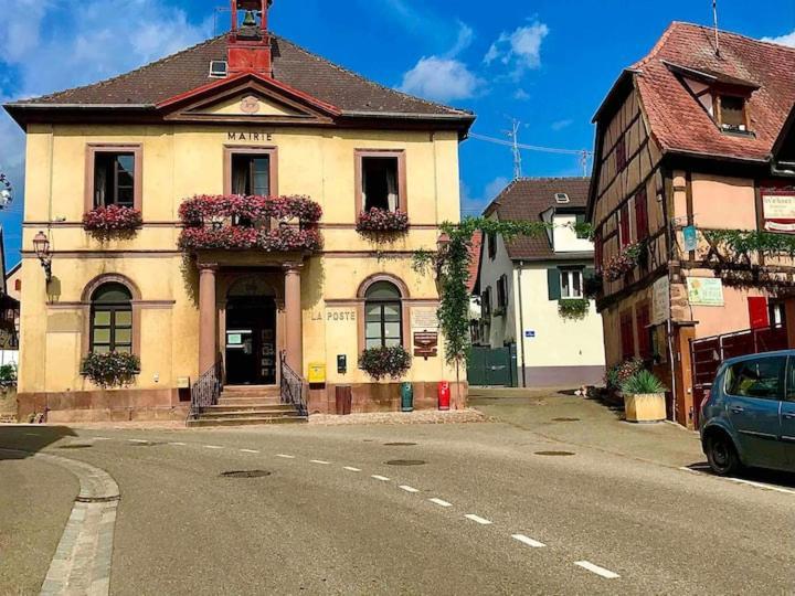 Le Clocher " Sous Les Combles" Parking Gratuit Beblenheim Exteriör bild