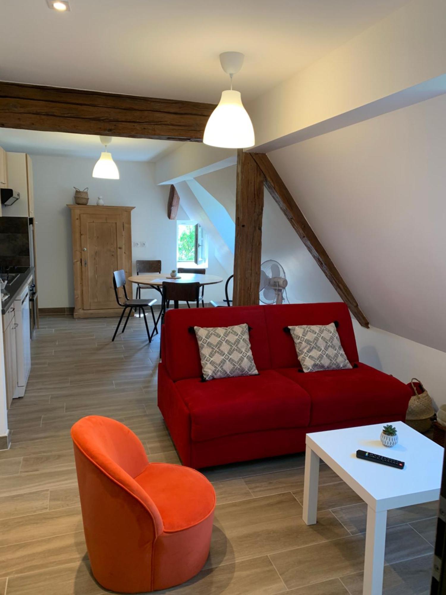 Le Clocher " Sous Les Combles" Parking Gratuit Beblenheim Exteriör bild